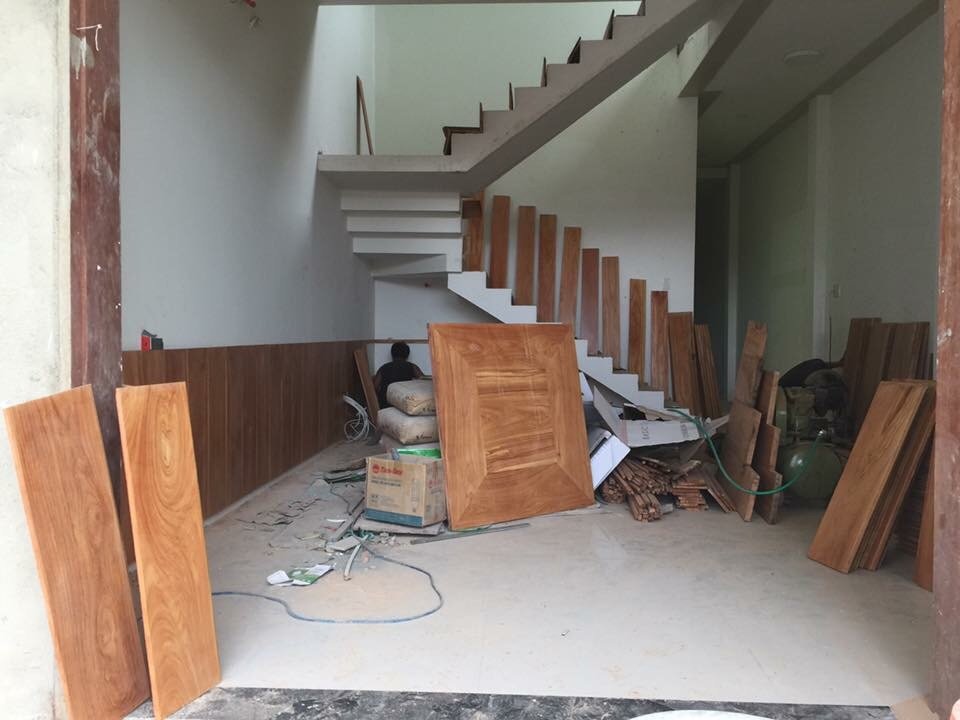 Thi Công Cầu Thang Gỗ Tự Nhiên