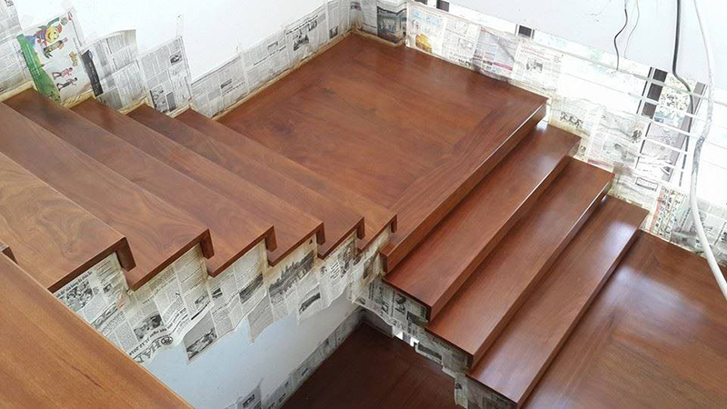 Thi Công Cầu Thang Gỗ Tự Nhiên