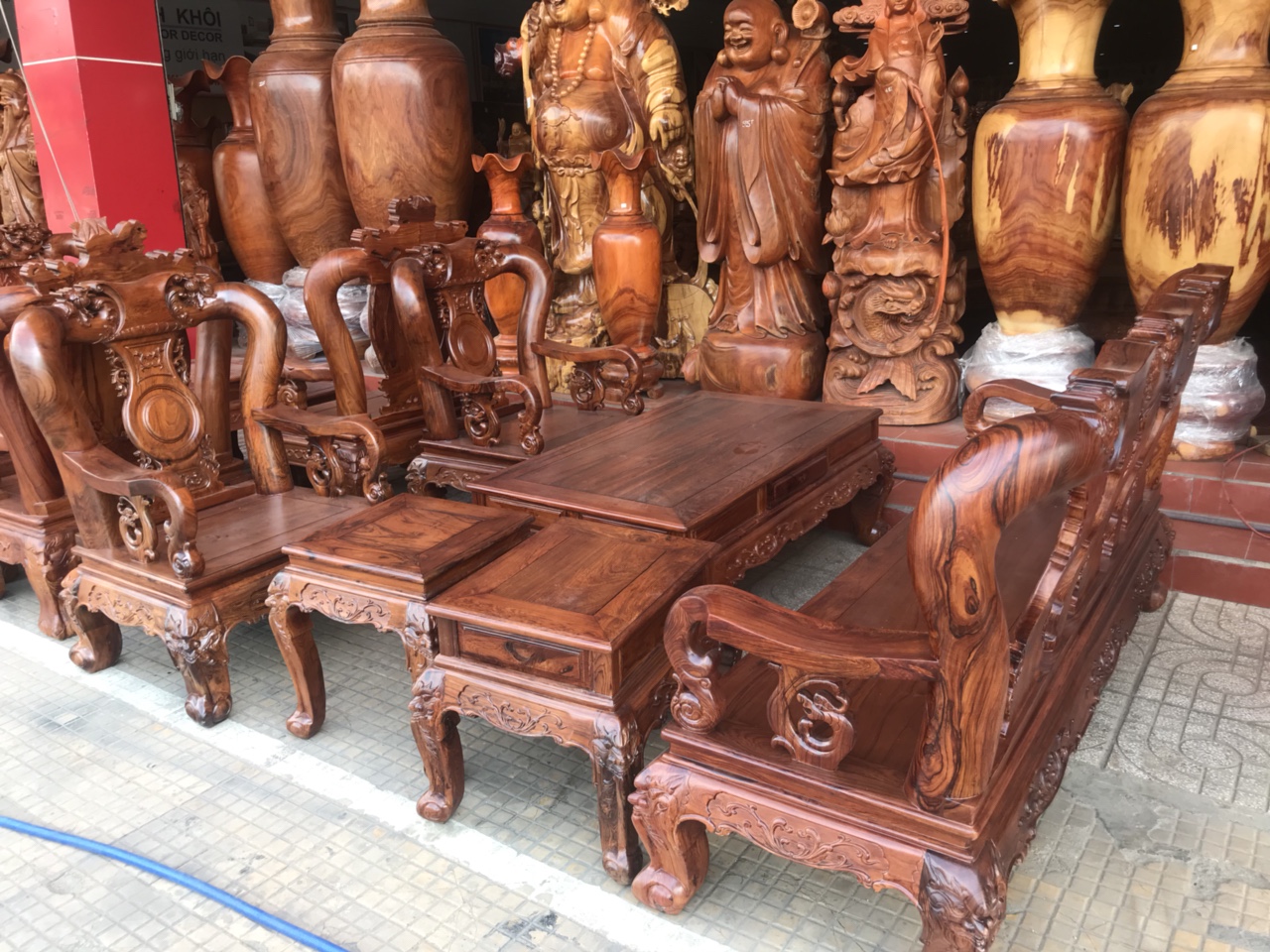 Salon Gỗ Cẩm Lai Cột 12 - 6 Món