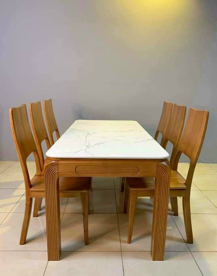 Bàn ăn gỗ Sồi cao cấp - BA1024