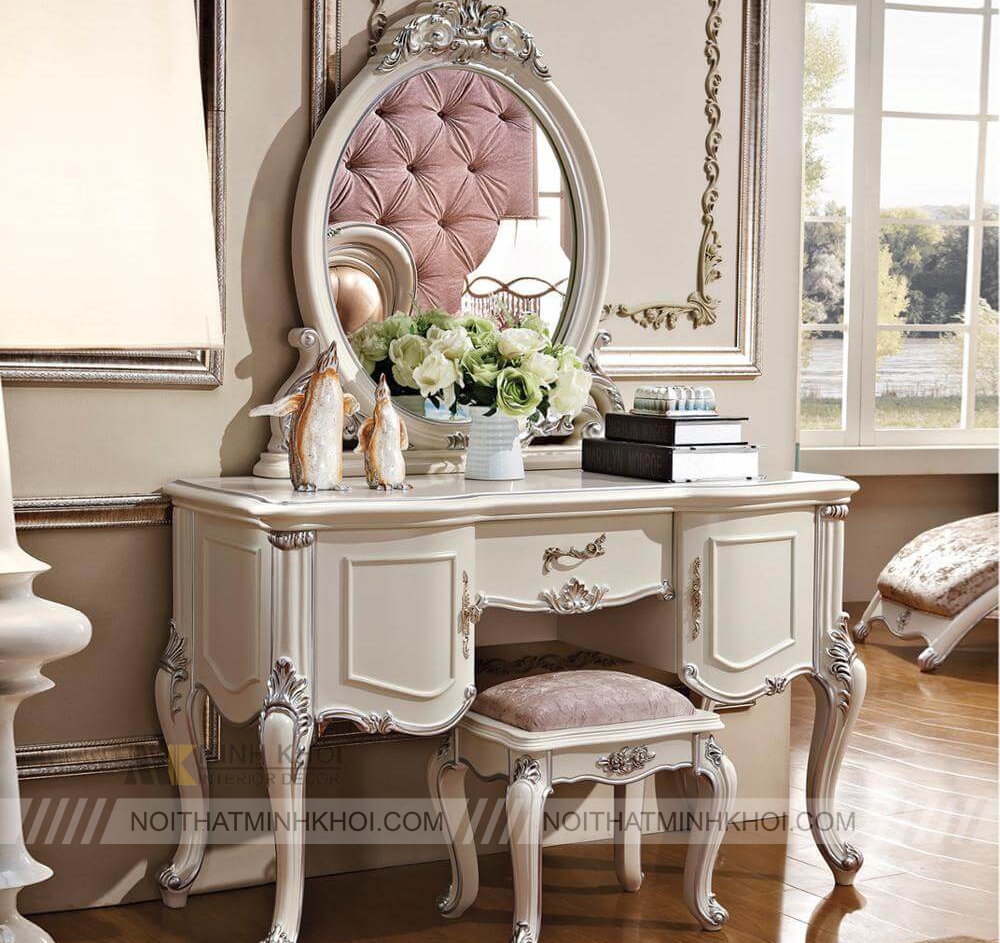 Bàn trang điểm hoàng gia mang nét đẹp cổ điển