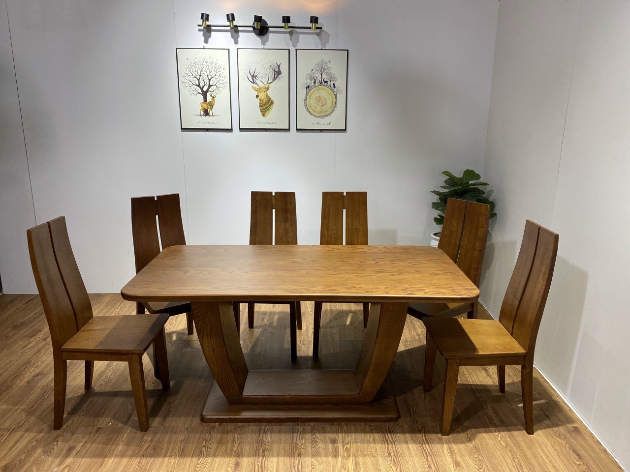 Bàn ăn gỗ Sồi cao cấp - BA1024