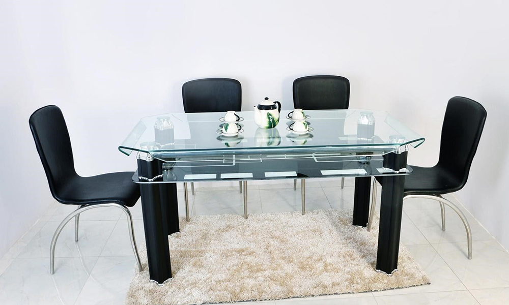 Bàn ăn 4 ghế mặt kính đẹp
