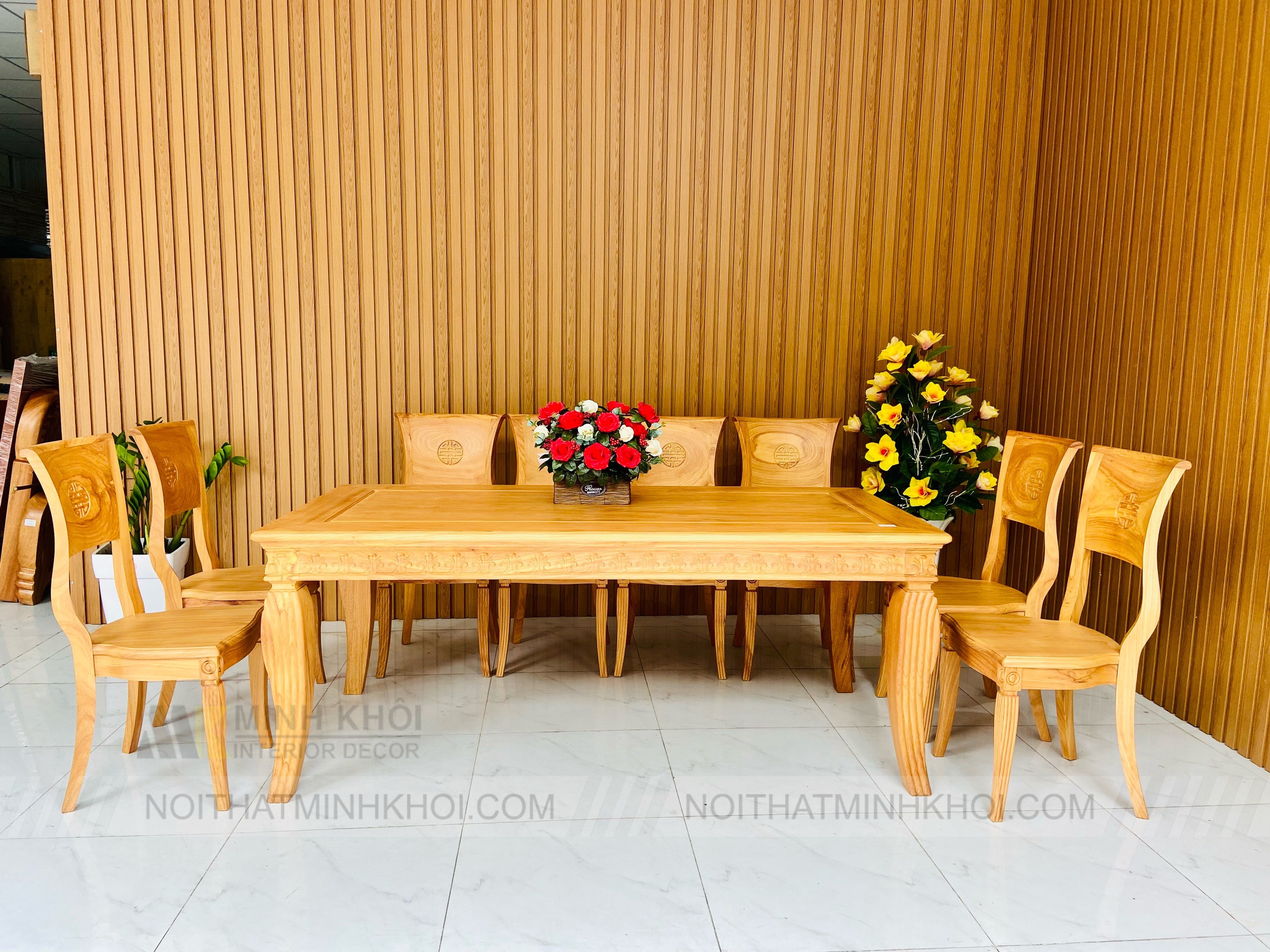 Bàn ăn 8 Ghế Gõ Đỏ - BA245