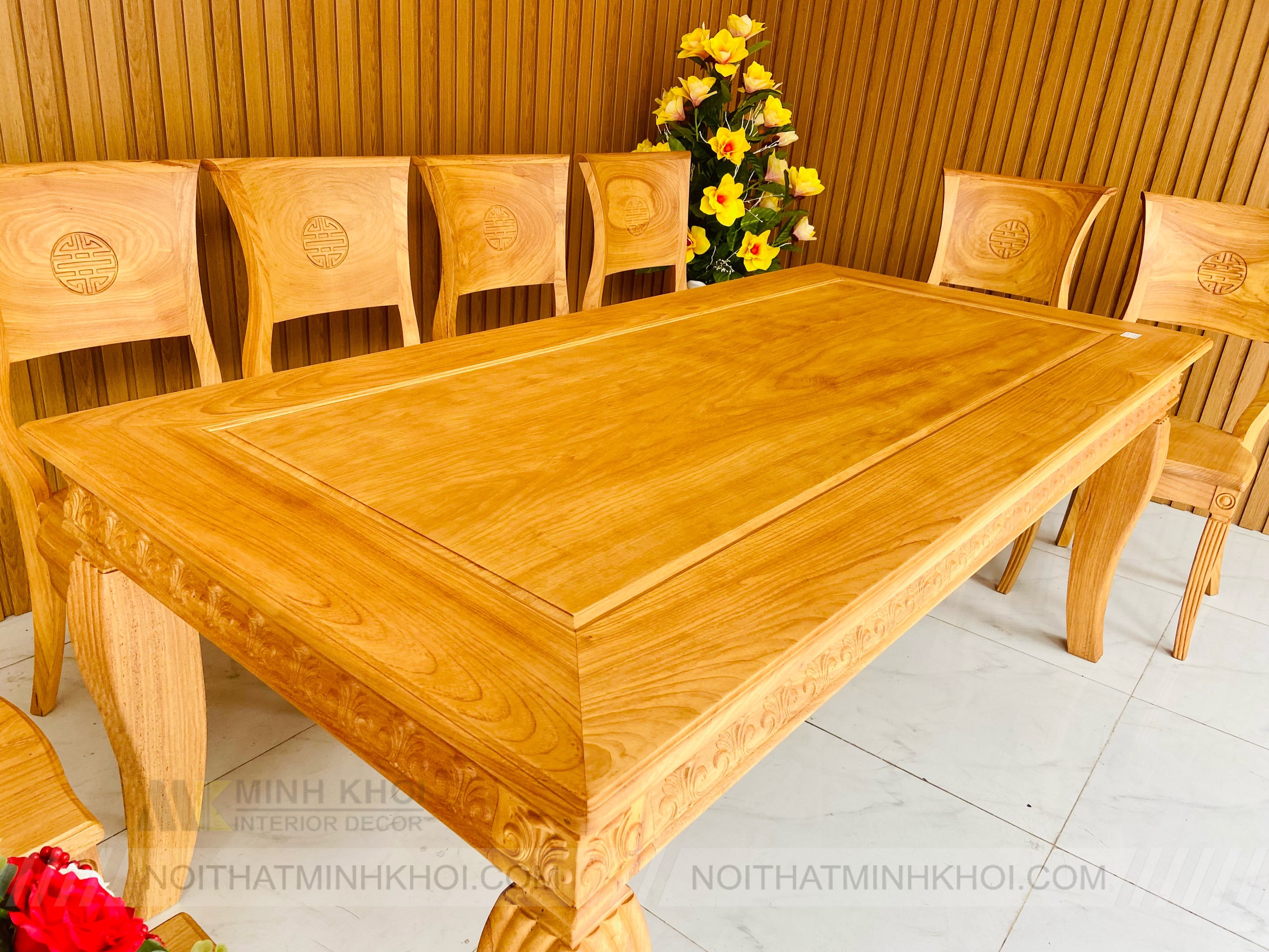 Bàn ăn 8 Ghế Gõ Đỏ - BA245