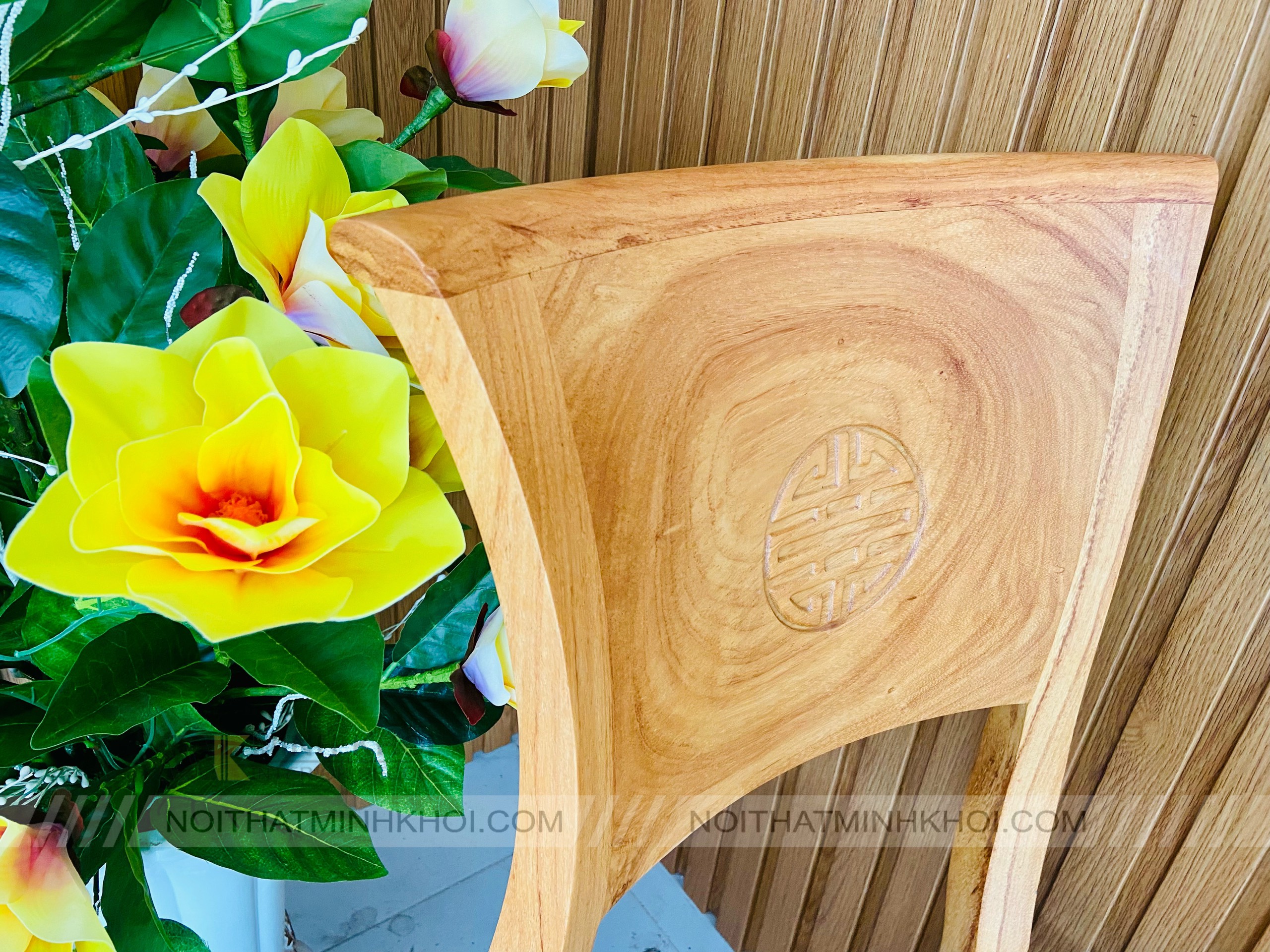 Bàn ăn 8 Ghế Gõ Đỏ - BA245