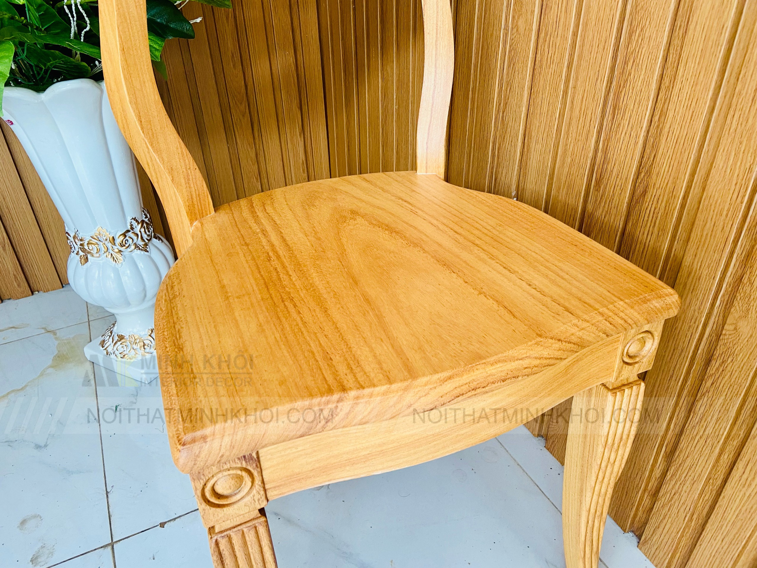 Bàn ăn 8 Ghế Gõ Đỏ - BA245