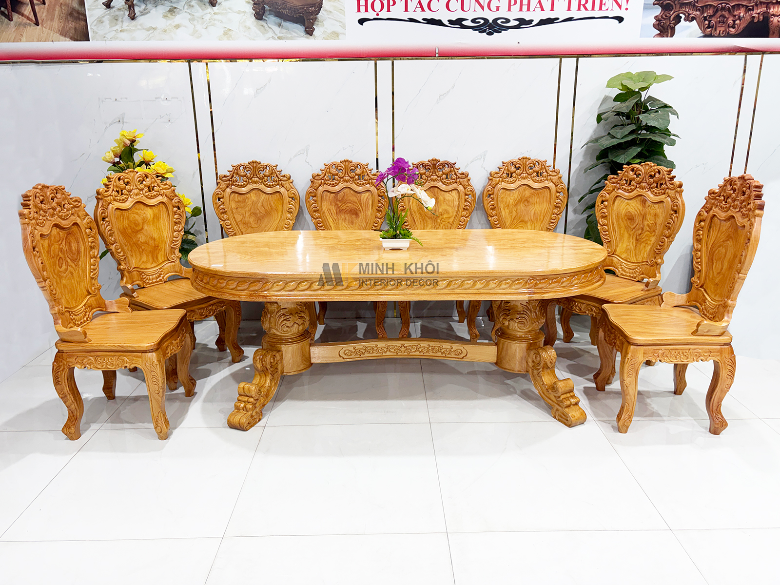 Bàn Ăn Gỗ Gõ Đỏ Hoàng Gia Louis Cao Cấp - BA937