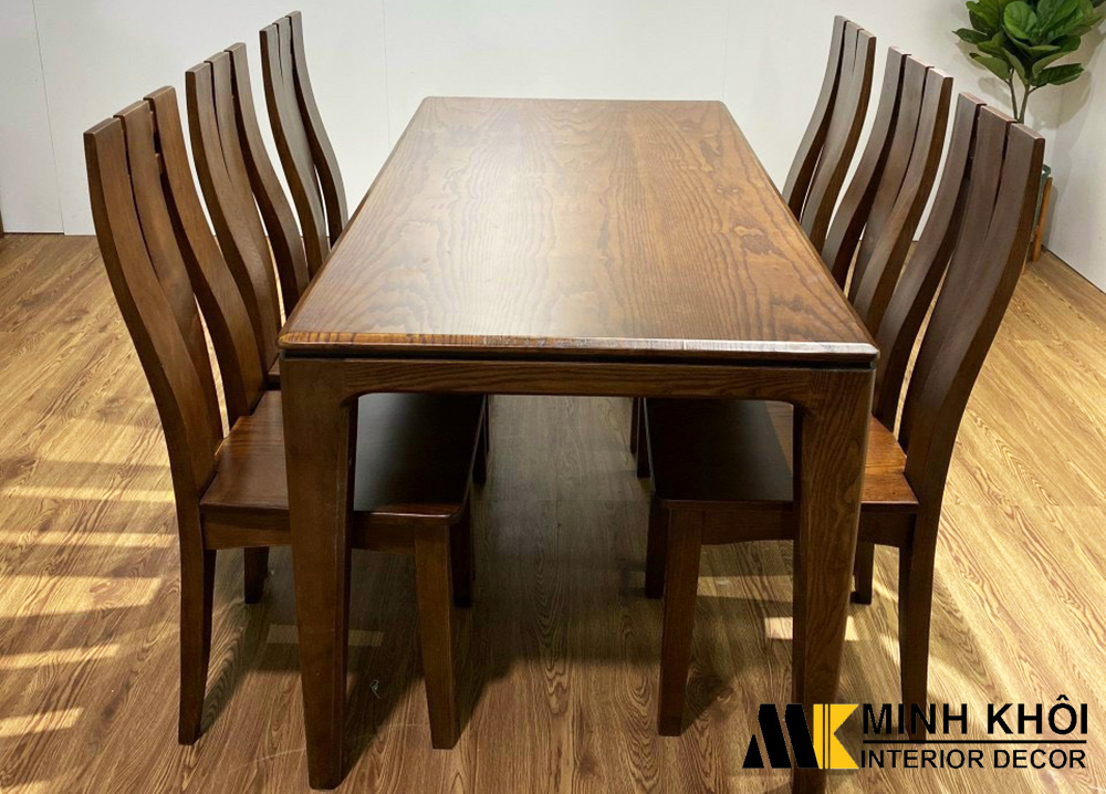 Với đầy đủ các loại kích thước và màu sắc khác nhau, sẽ không có khoảng trống nào không được điền đầy tại nhà bạn. Đừng bỏ lỡ cơ hội sở hữu một bộ bàn ăn gỗ tự nhiên đẳng cấp nhất tại TPHCM.