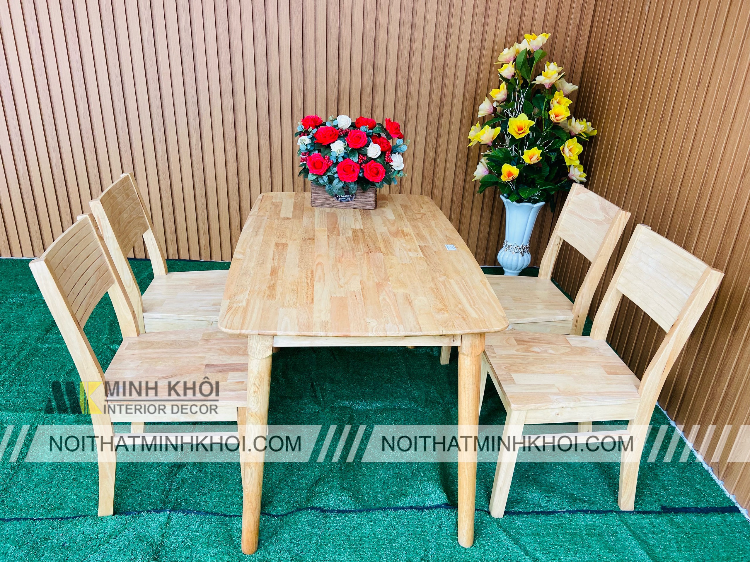 Bàn Ăn Gỗ Thông Ghép 1m2 x 4 Ghế - MDS066