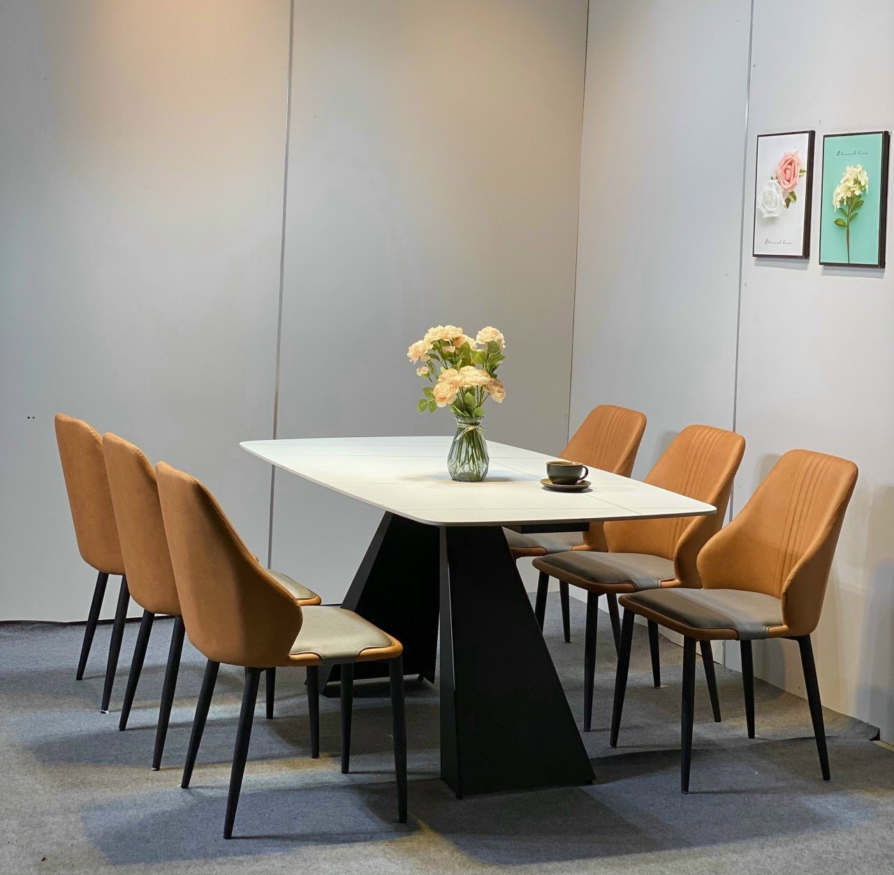 Bàn Ăn Hiện Đại Mặt Đá Chân Chữ A - BAH11