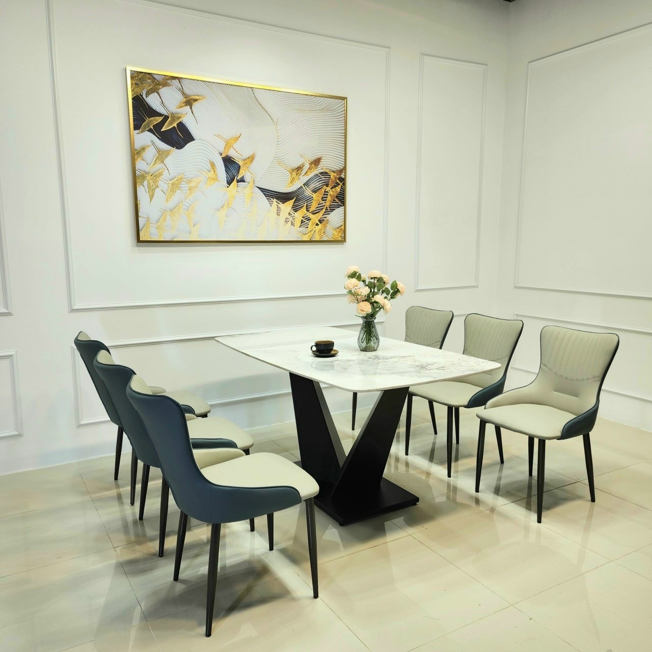 Bàn Ăn Hiện Đại Mặt Đá Chân Chữ V - BAH13