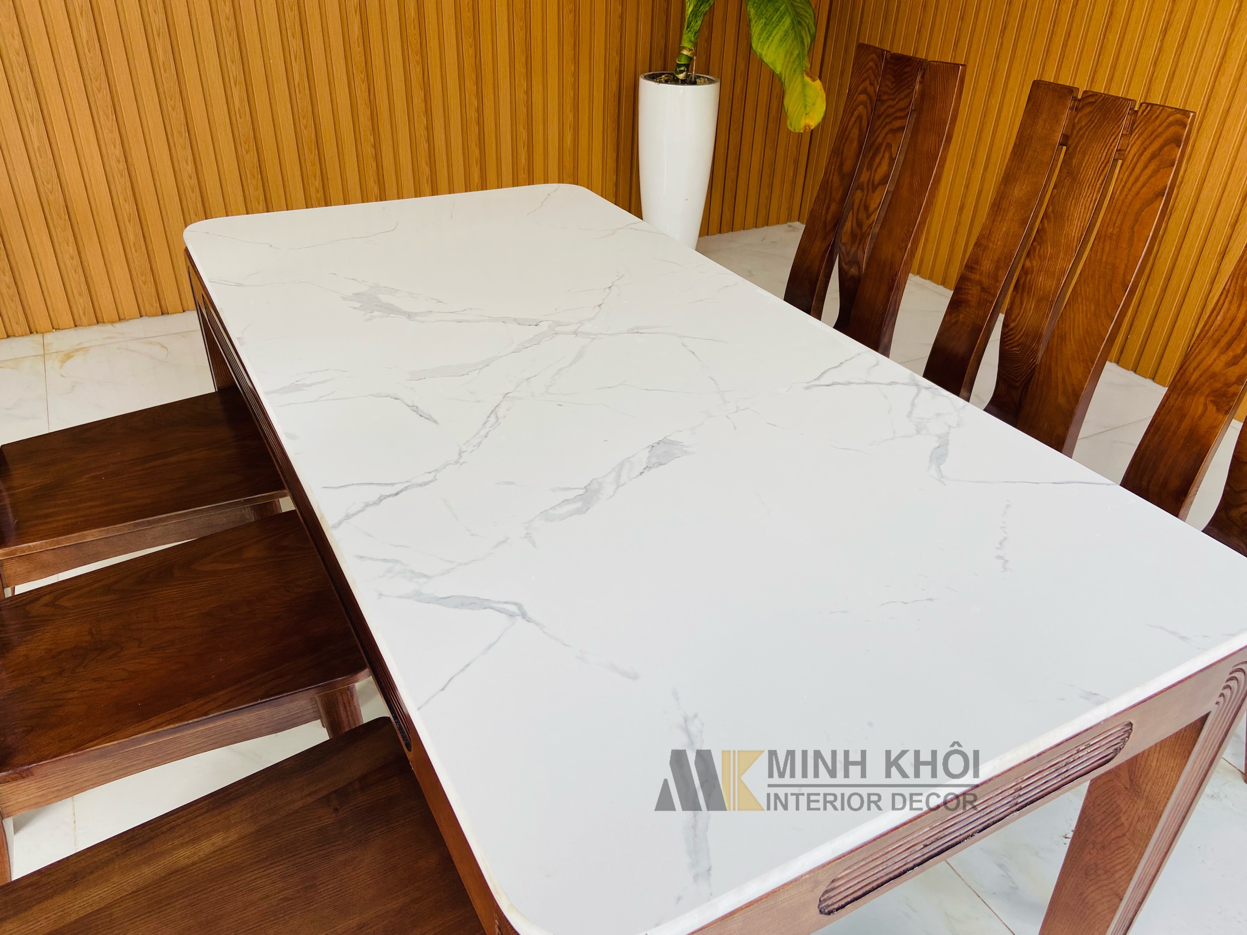 Bàn Ăn Mặt Đá Trắng Gỗ Sồi - BA234