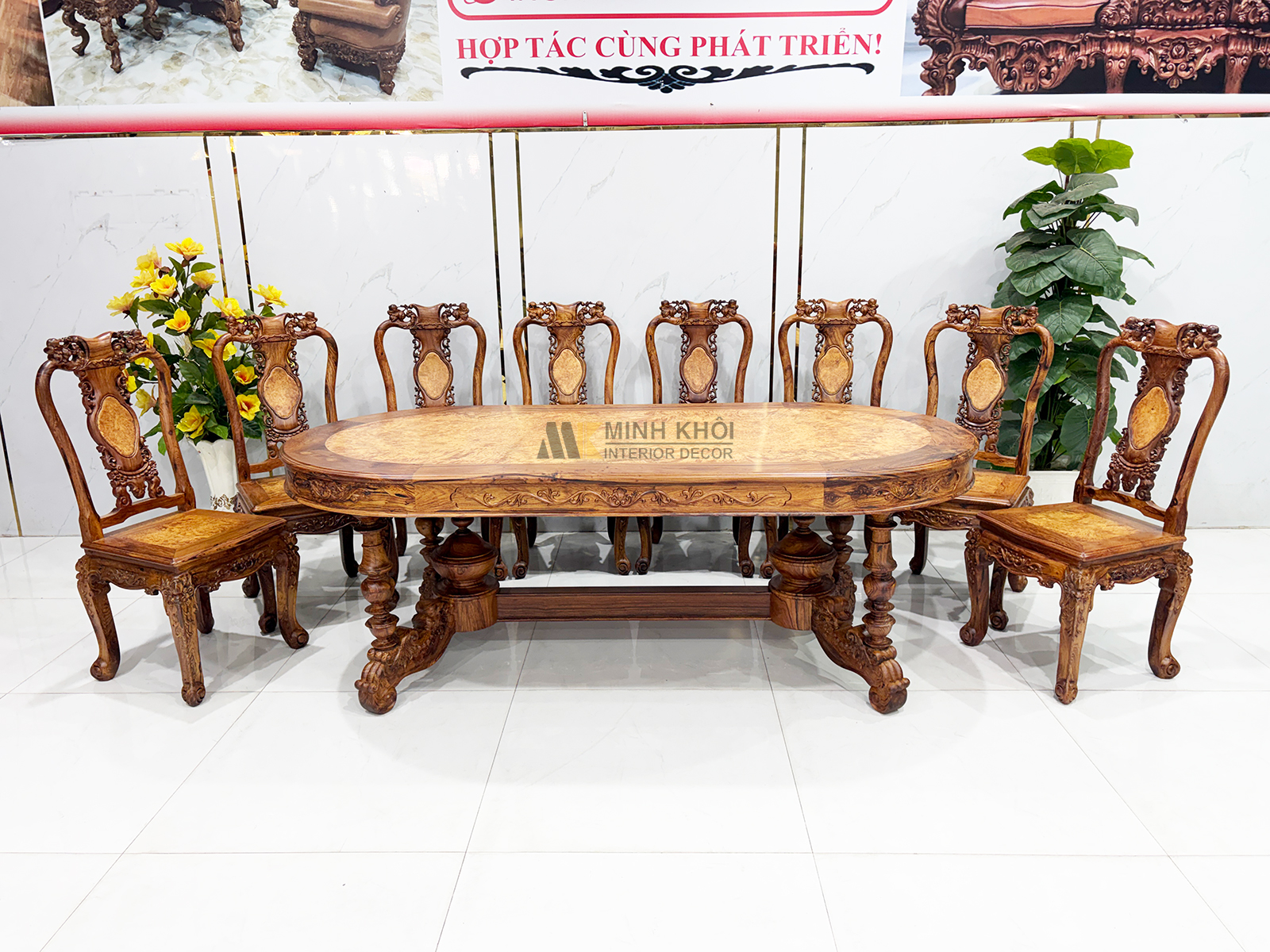 Bàn Ghế Ăn Gỗ Cẩm Lai 8 Ghế Cao Cấp - BA916