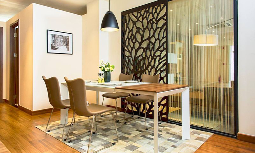 Bàn ăn sang trọng cho phòng ăn chung cư