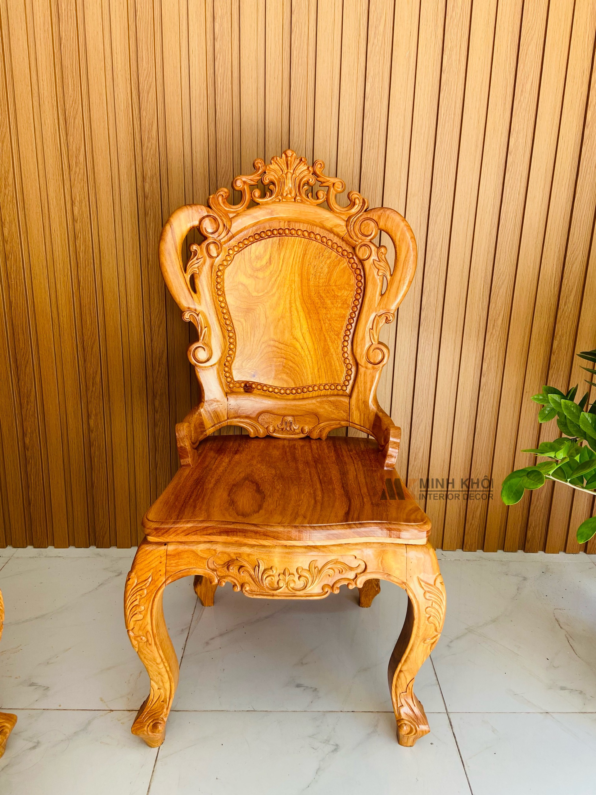 Bàn Ghế Ăn Gõ Đỏ Mặt Liền 8 Ghế Cao Cấp - BA1005