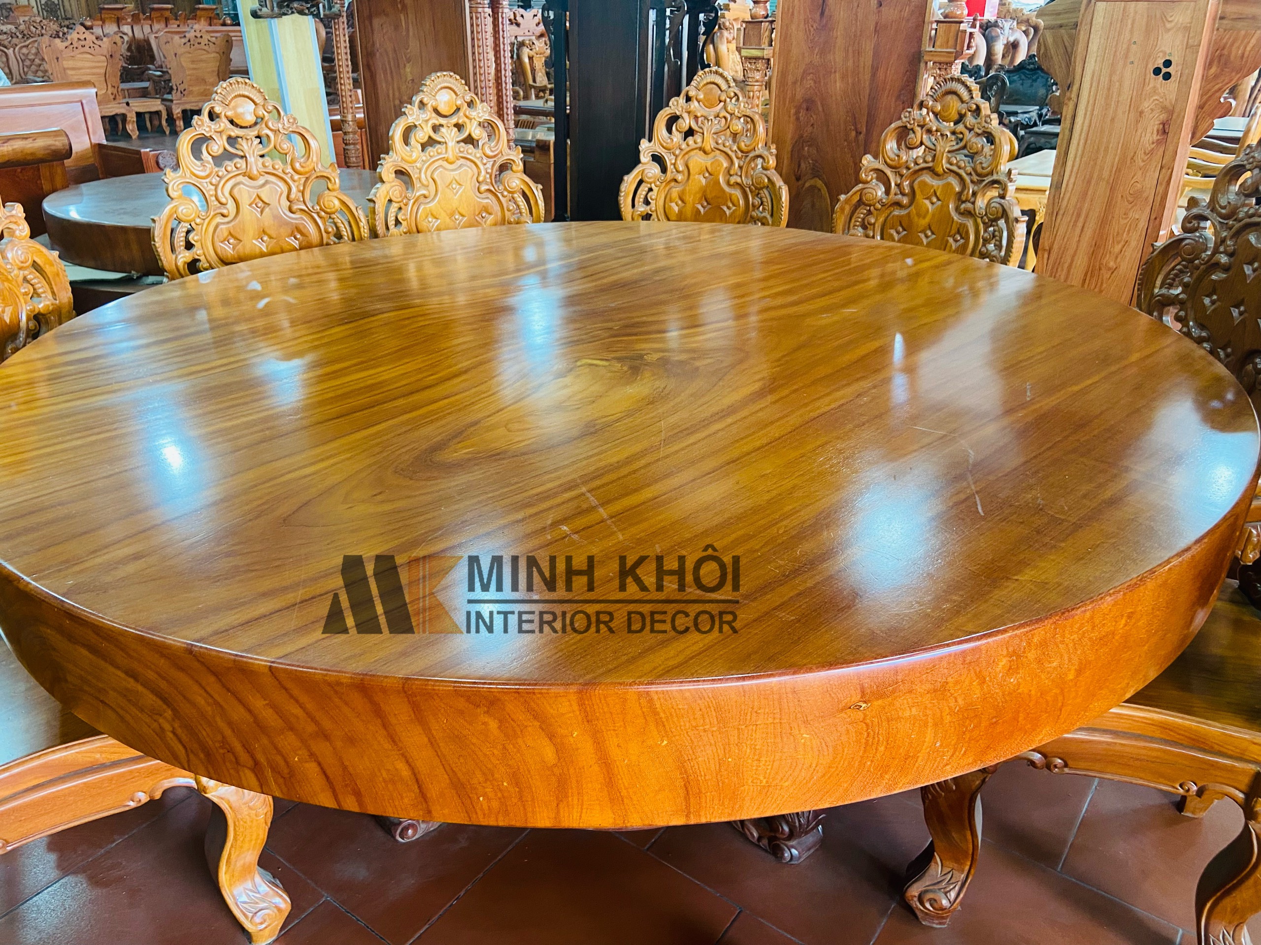 Bàn Ghế Ăn Nguyên Khối Gõ Đỏ 12 Ghế Cao Cấp - BA1015