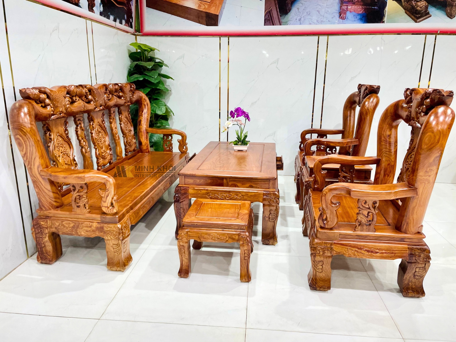 Bàn Ghế Gỗ Hương Vân Tay 14 Chạm Đào - SL992