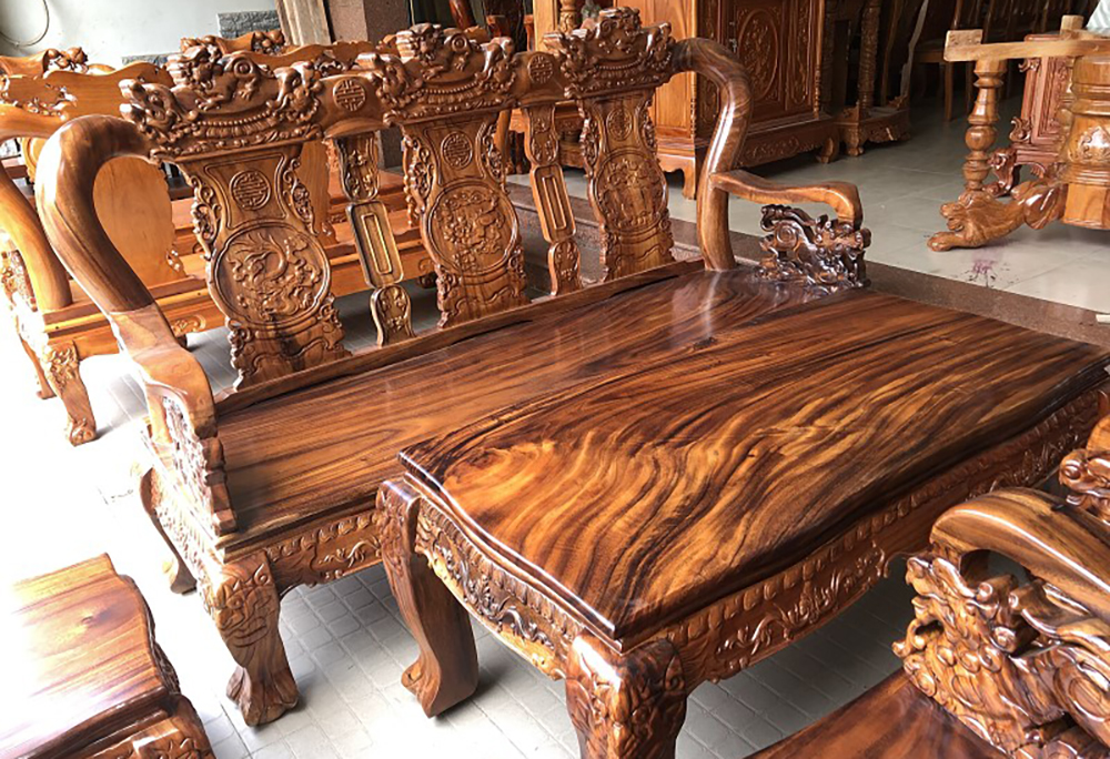 Bàn ghế gỗ lim đẹp chất