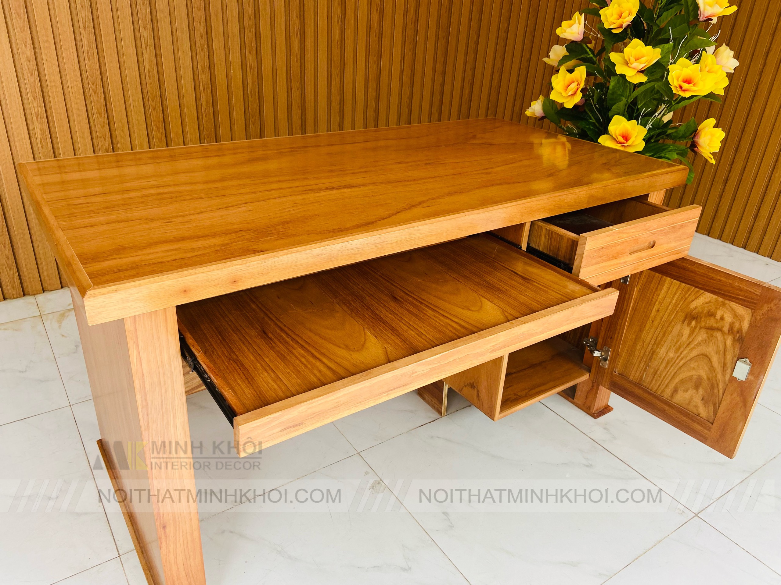 Bàn Làm Việc Gõ Đỏ 1m4 Hiện Đại - BLV911