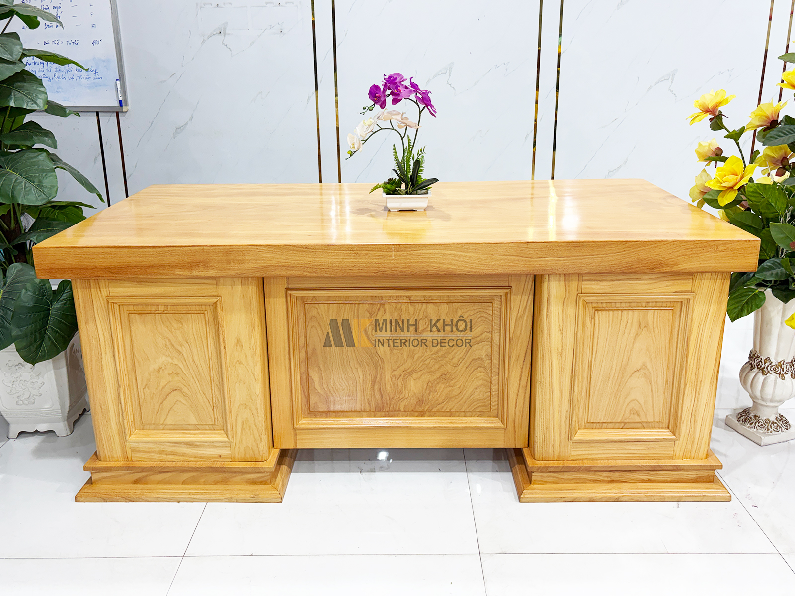 ban-lam-viec-go-go-do-nguyen-tam-blv995