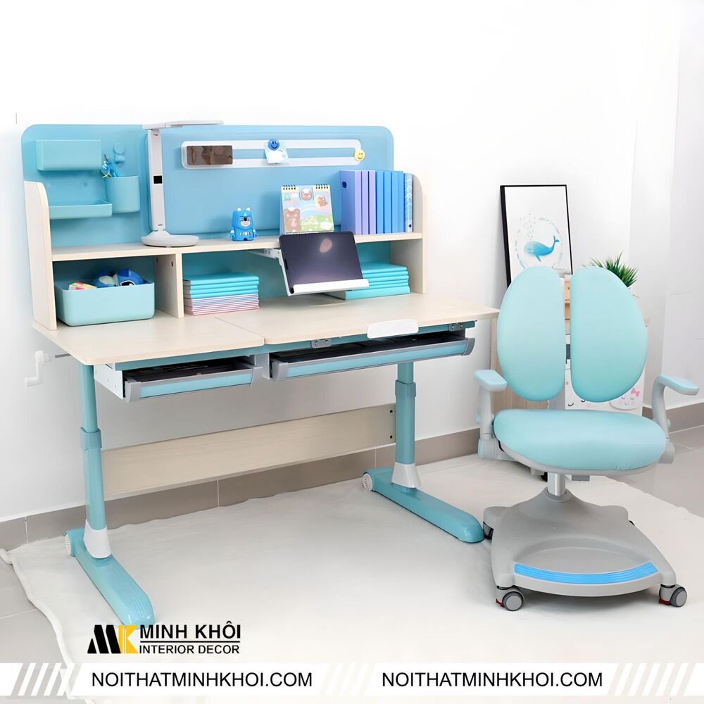 Mua bàn văn phòng phù hợp với diện tích của văn phòng