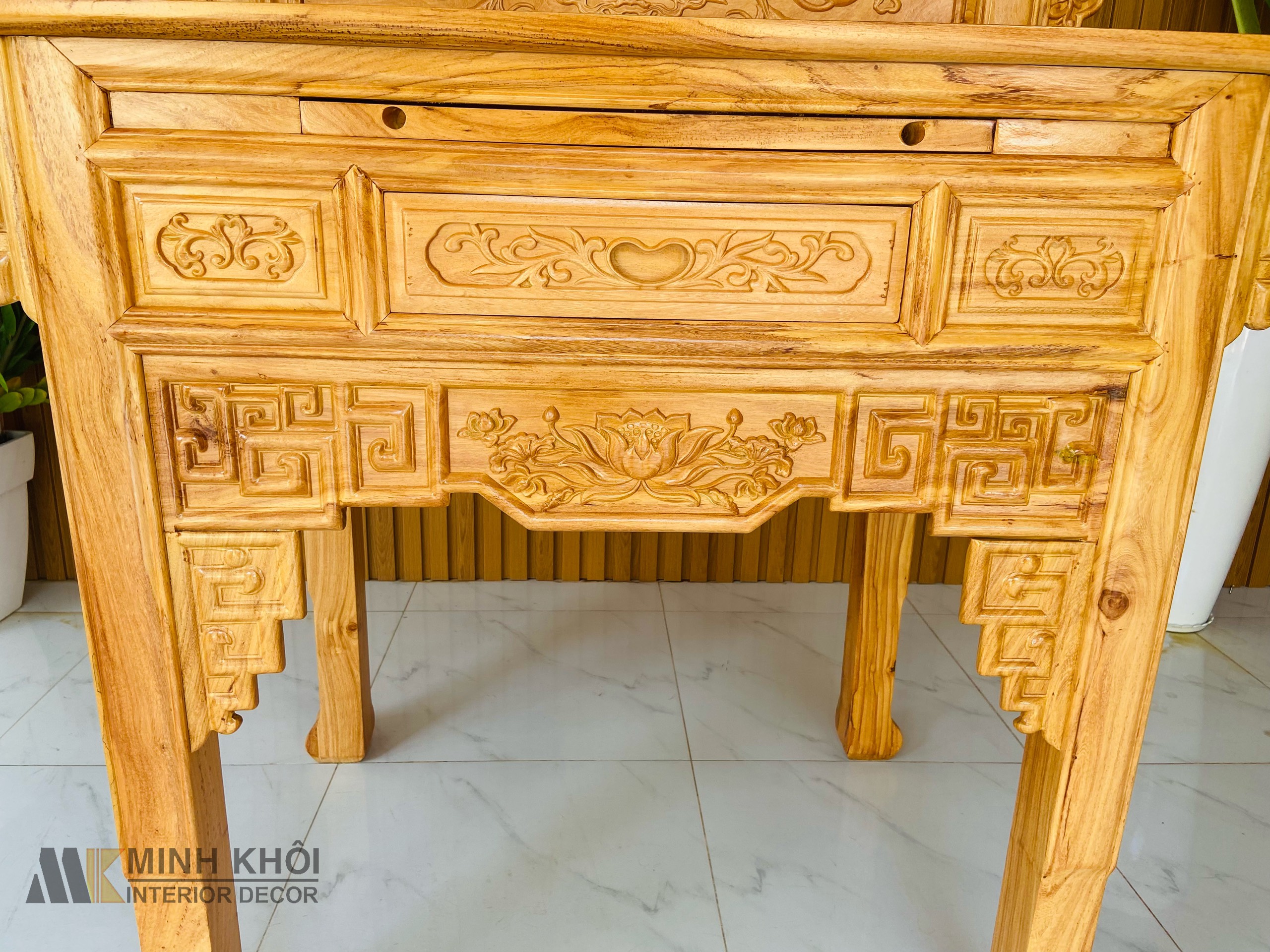 Bàn Thờ Gỗ Gõ Đỏ 2 Tầng Diềm - BT906