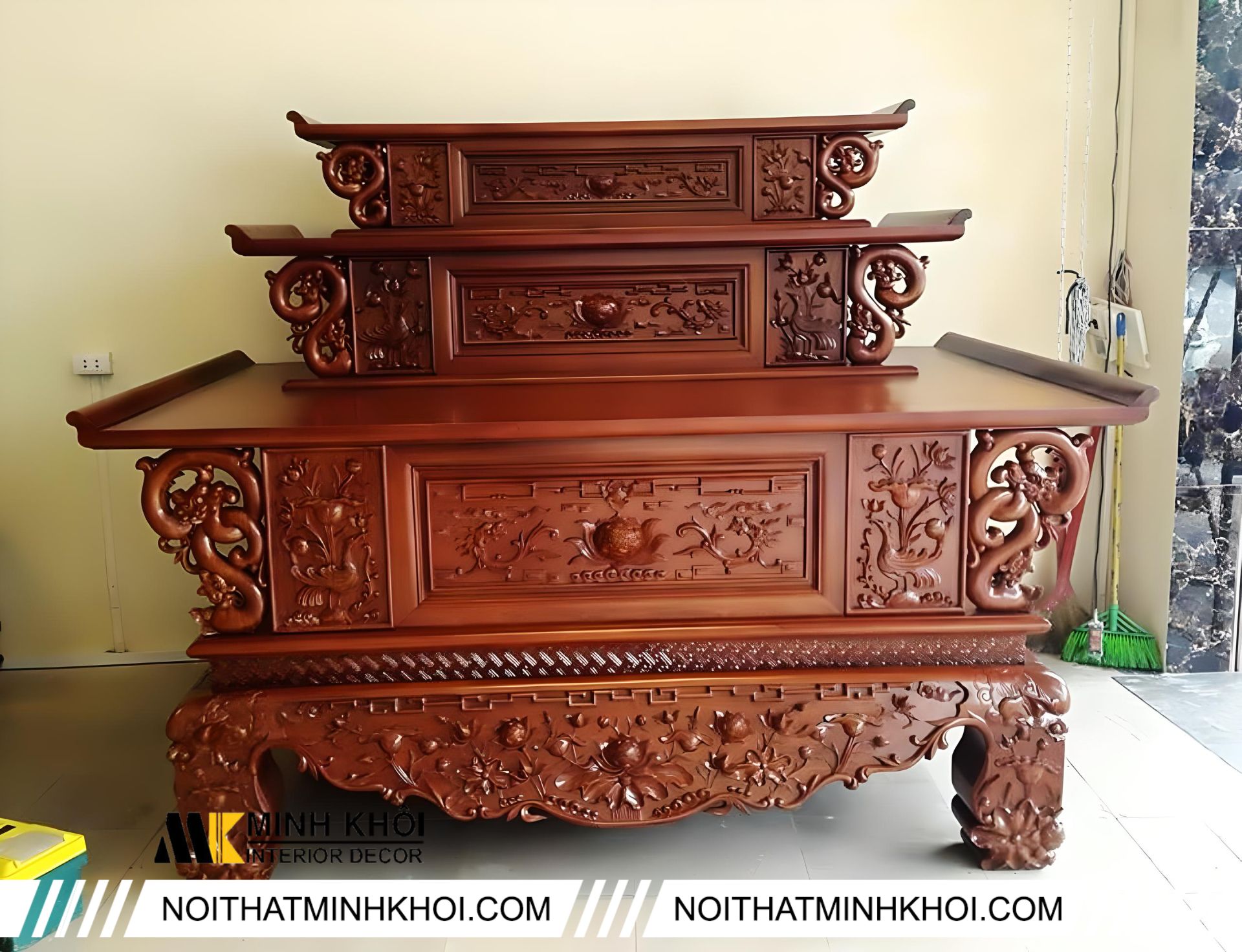 Mẫu tủ thờ tam cấp
