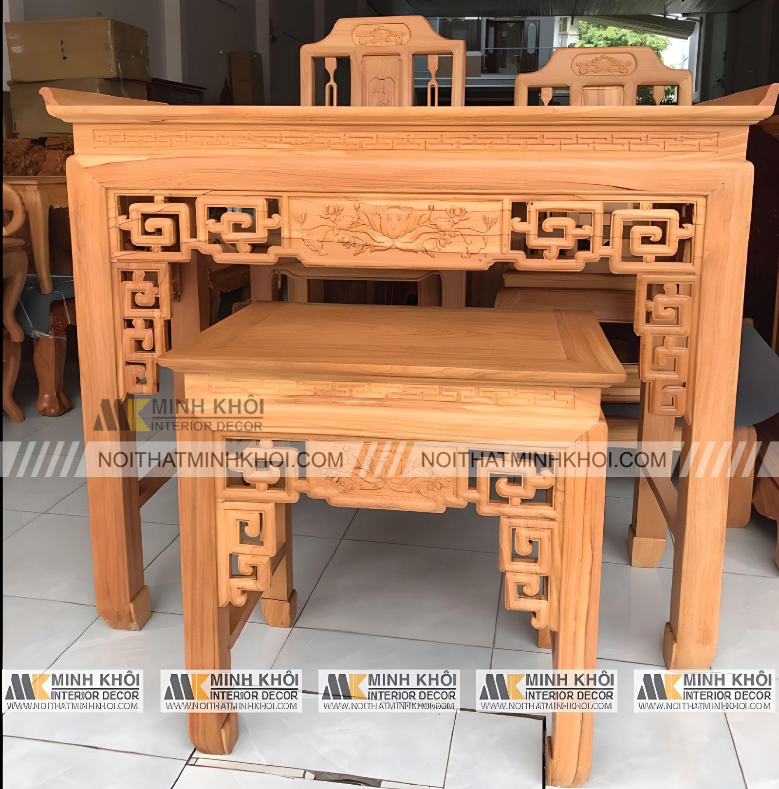 Bàn Thờ Gia Tiên Chạm Sen Gỗ Gõ Đỏ - BT260