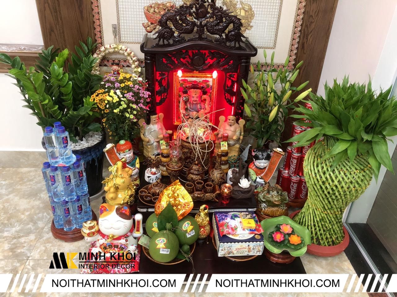 Hướng dẫn cách bài trí bàn thờ thần tài thổ địa tại cửa hàng đúng chuẩn trong phong thủy