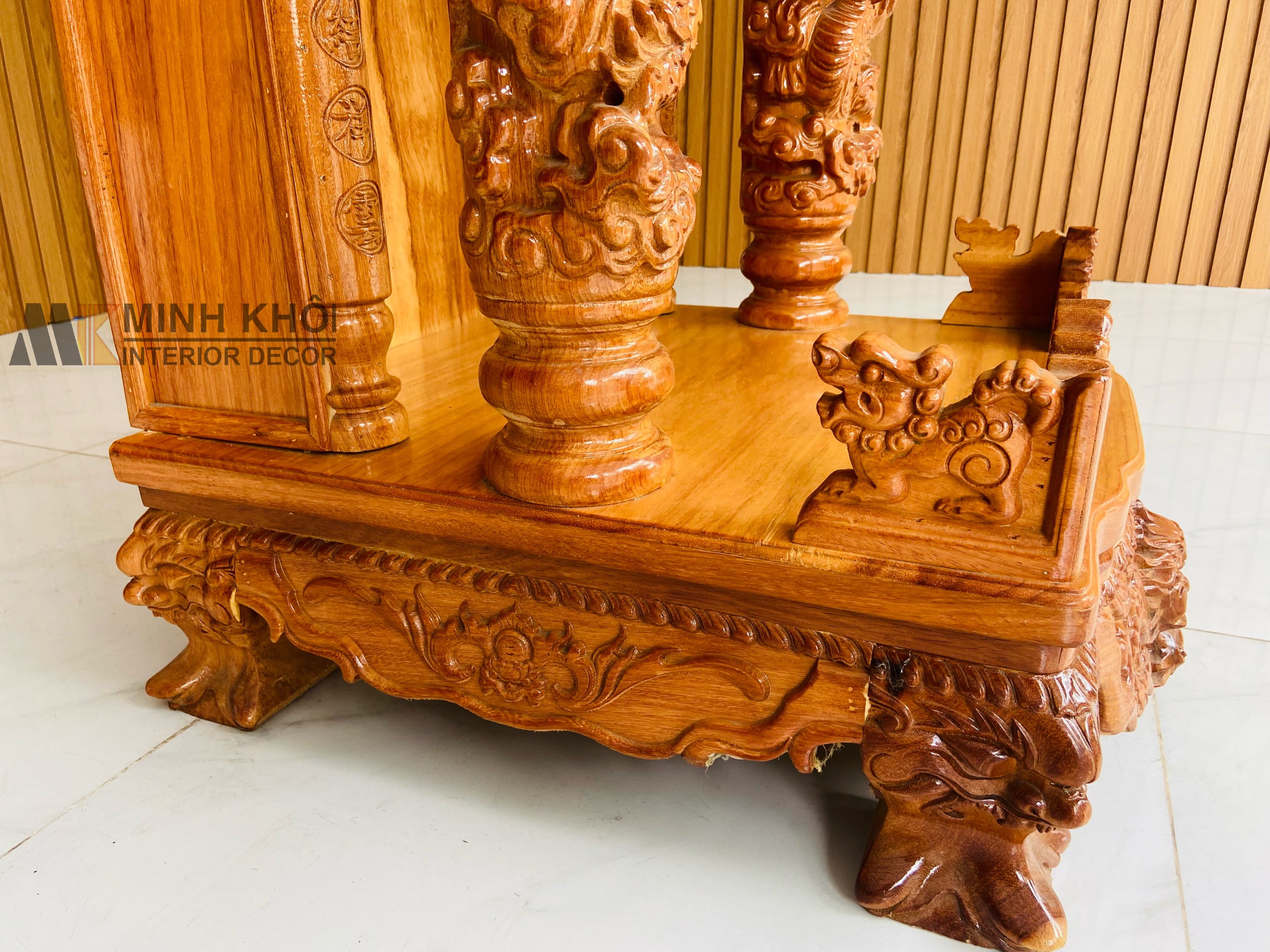 Bàn Thờ Ông Địa Gỗ gõ đỏ cột rồng -  BTTT910