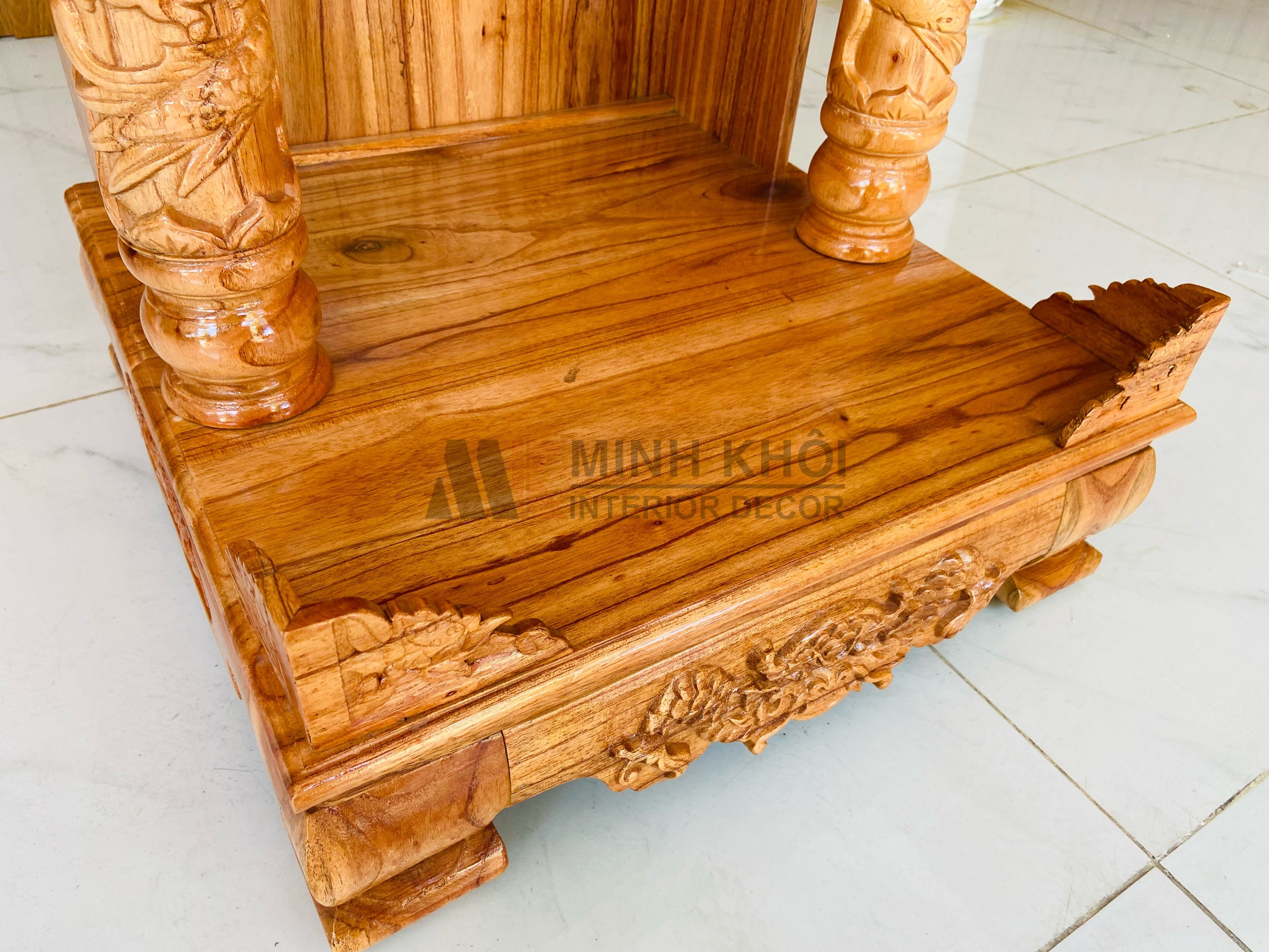 Bàn Thờ Thần Tài Gỗ Xoan Đào 48 x 68cm - BTTT402