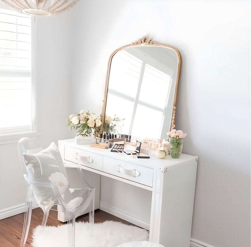 30+ Mẫu Bàn Trang Điểm Cô Dâu Giúp Phòng Cưới Đẹp Lộng Lẫy