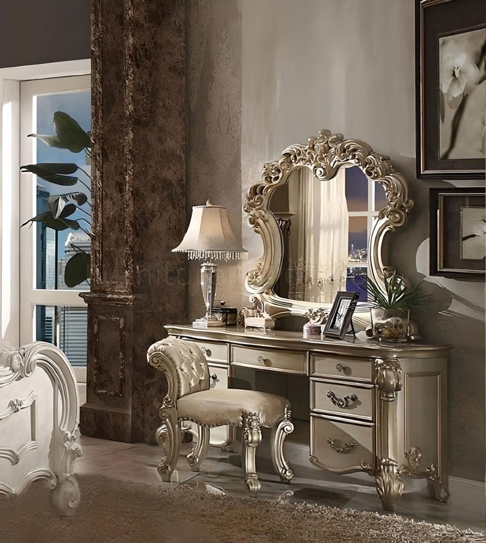 30+ Mẫu Bàn Trang Điểm Cô Dâu Giúp Phòng Cưới Đẹp Lộng Lẫy