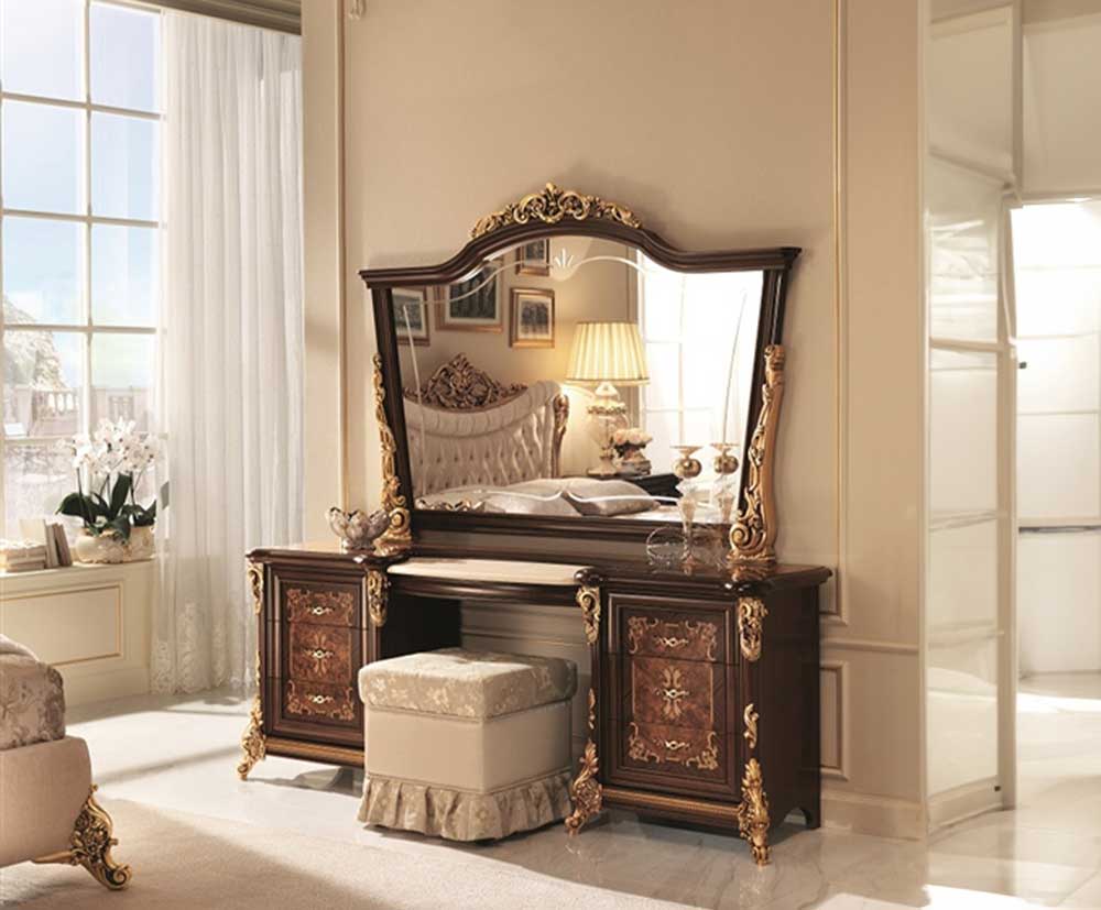 15+ Mẫu Bàn Trang Điểm Cổ Điển Đẹp Đẳng Cấp, Sang Trọng