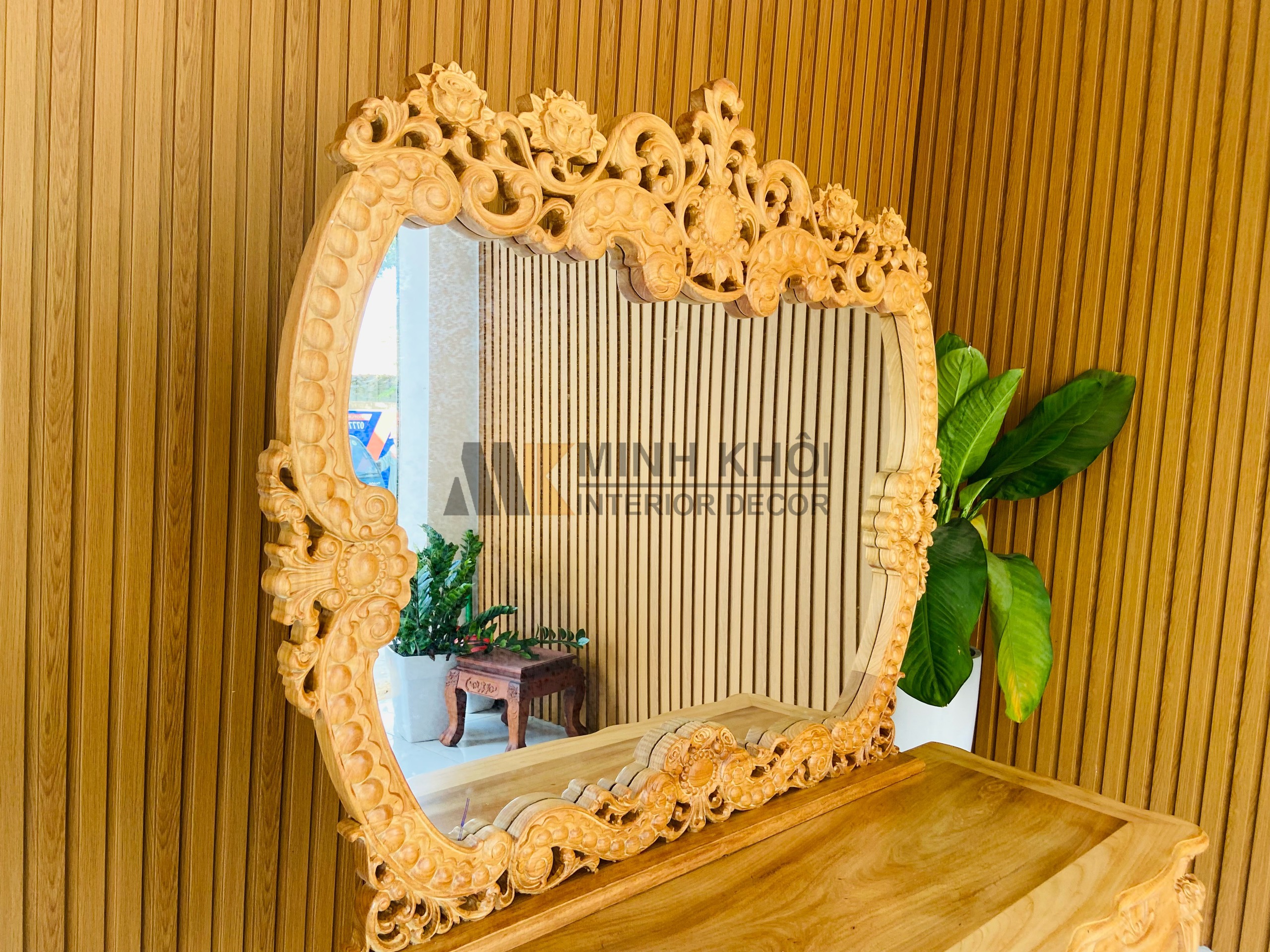 Bàn trang điểm gõ đỏ 1m4 cao cấp  - BTD1014