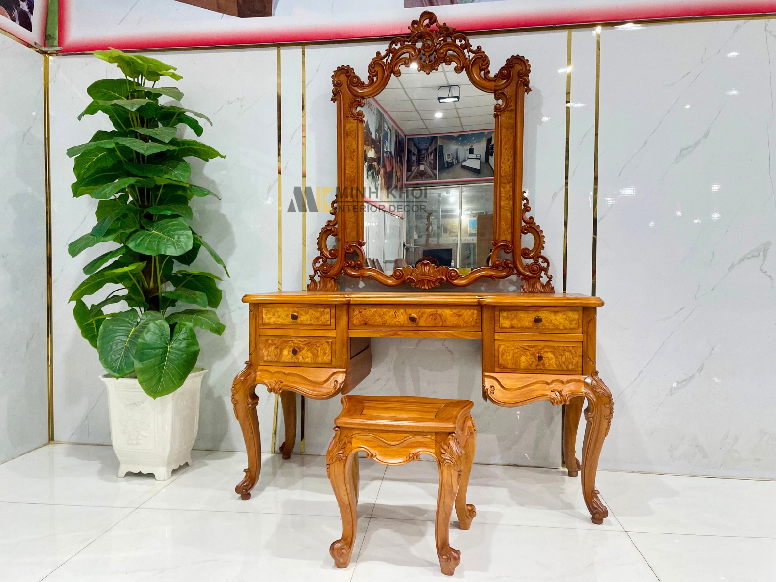 Bàn Trang Điểm Gõ Đỏ Tân Cổ Điển Cẩn Nu - BTD989