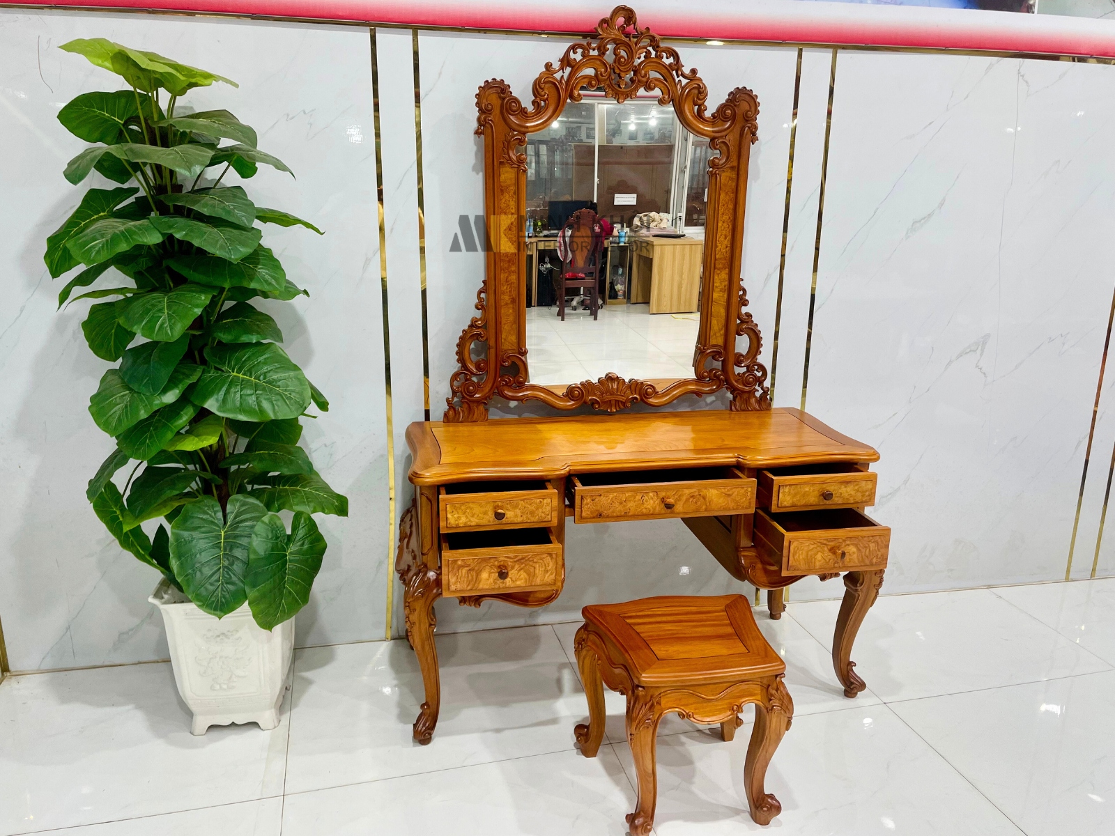 Bàn Trang Điểm Gõ Đỏ Tân Cổ Điển Cẩn Nu - BTD989