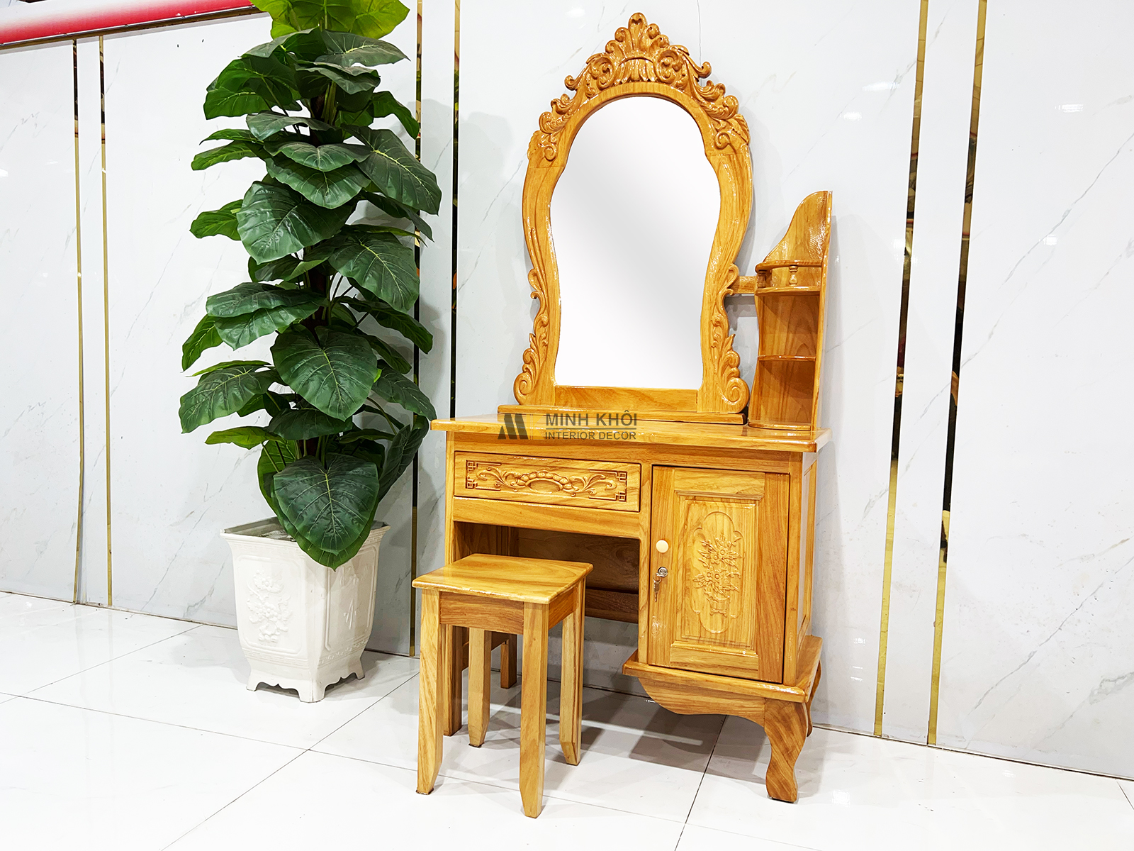 ban-trang-diem-go-go-do-tan-co-dien_3