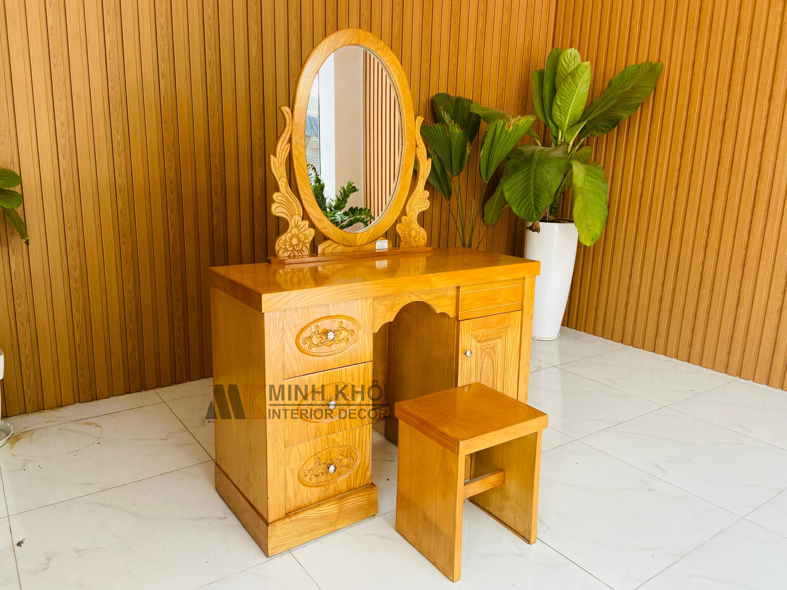 Bàn trang điểm gỗ sồi Nga 1m - BTD1012