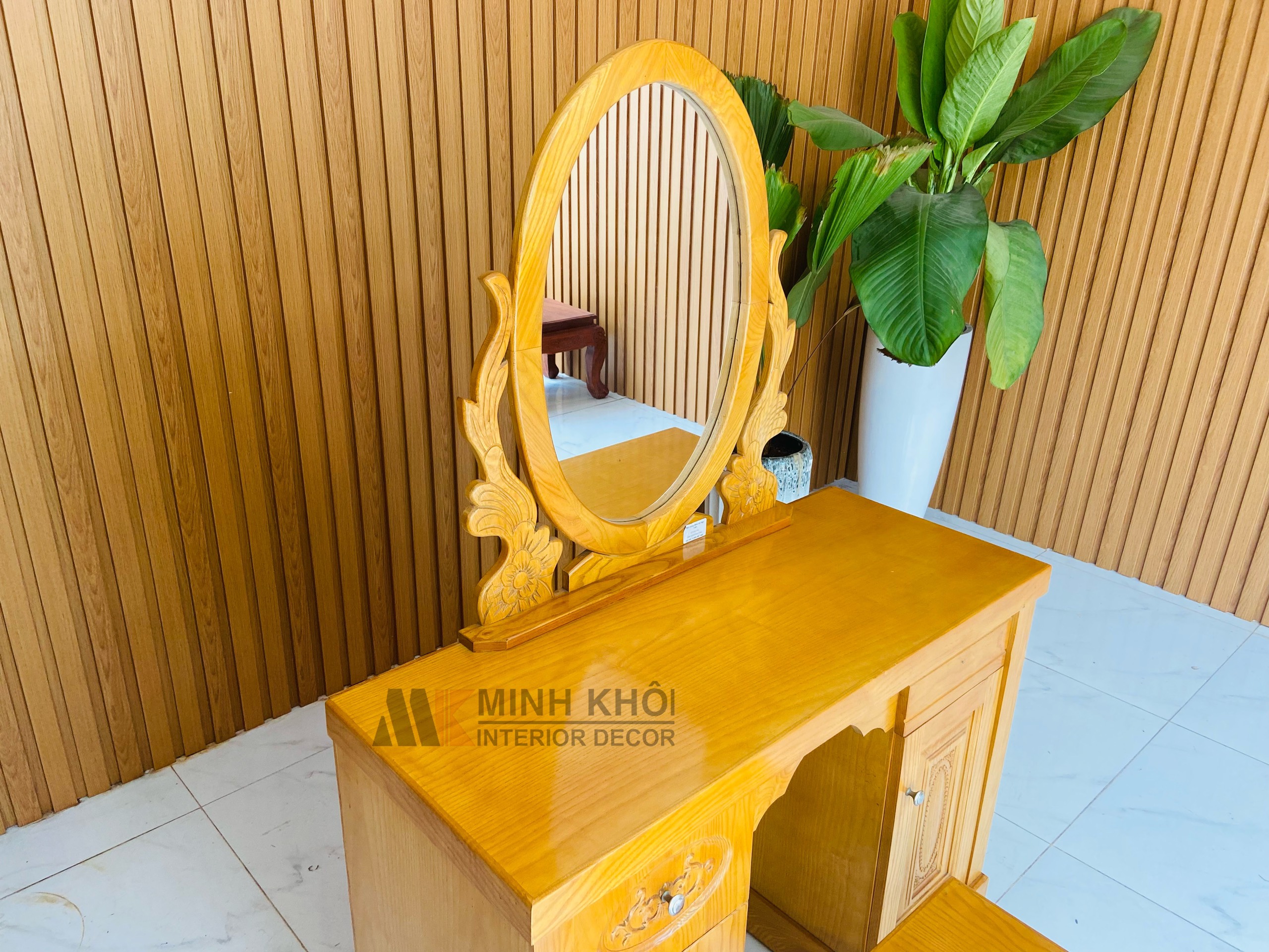 Bàn trang điểm gỗ sồi Nga 1m - BTD1012