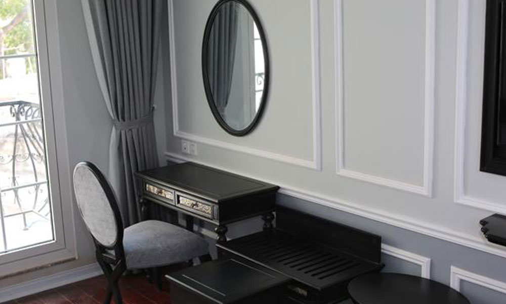 15+ Bàn Trang Điểm Indochine Mang Phong Cách Cổ Điển Pháp