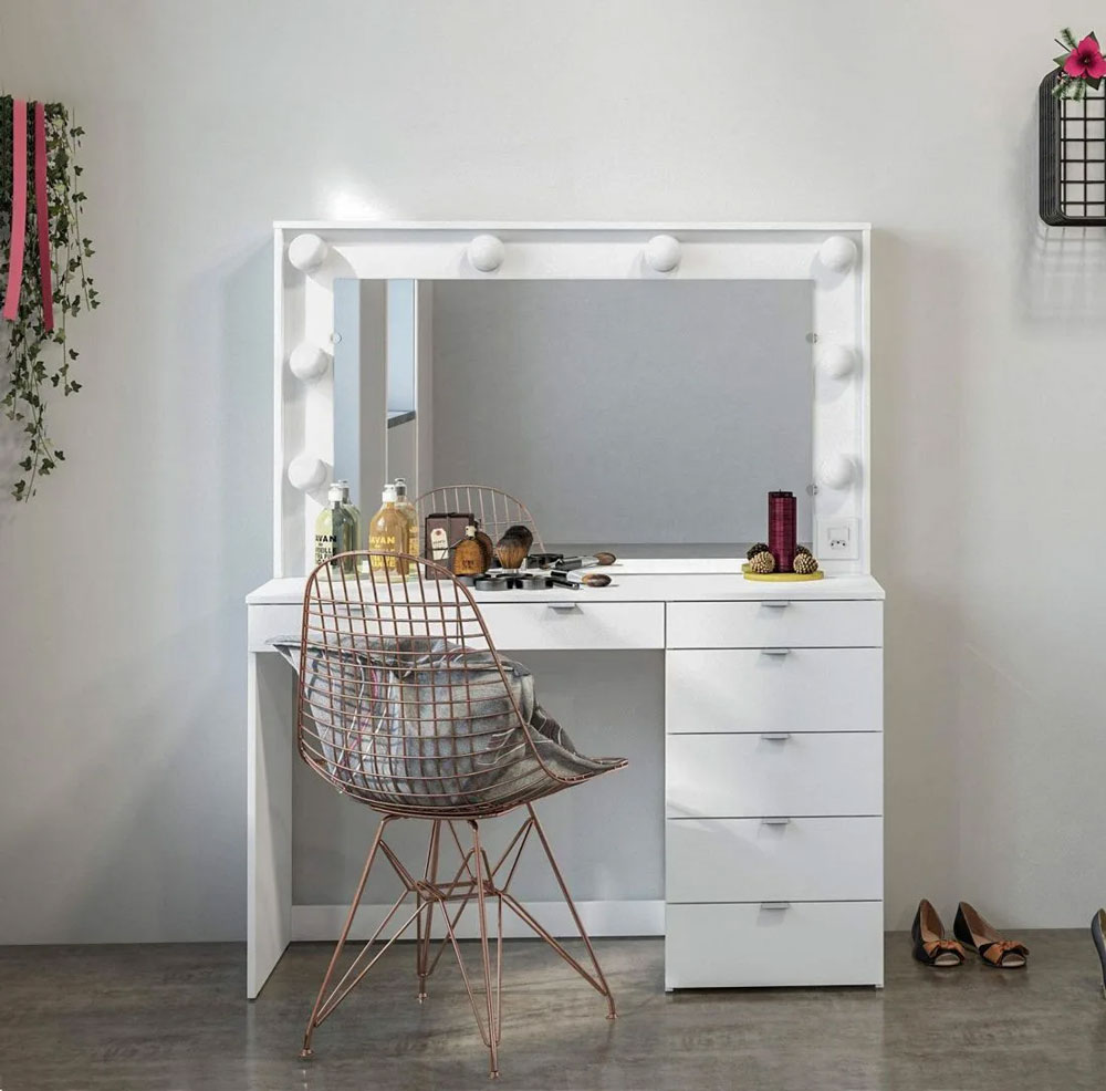 50+ Mẫu Bàn Trang Điểm Màu Hồng Dễ Thương Có Gương Đèn Led