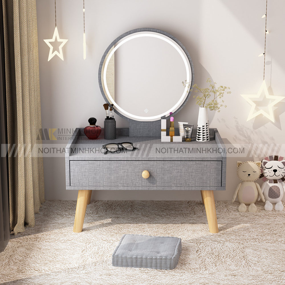 Bàn trang điểm ngồi bệt có thiết kế gương kèm đèn led