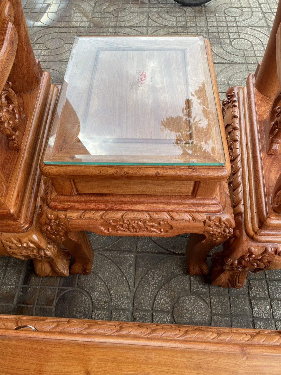 Salon gỗ hương đá tay 12 - SL3014