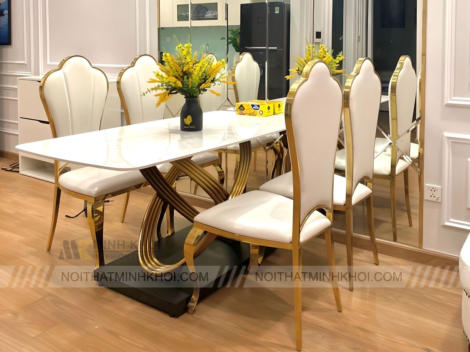Bộ Bàn Ăn Tân Cổ Điển Ghế Hoa Mai Mạ Vàng - BA250