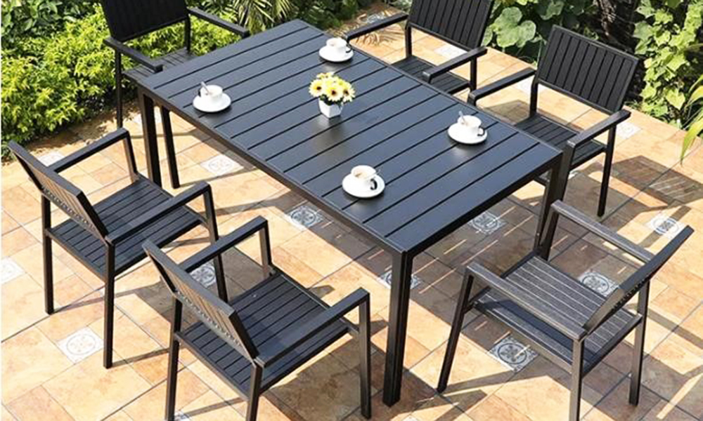 Bộ bàn ghế gỗ ngoài trời hình chữ nhật