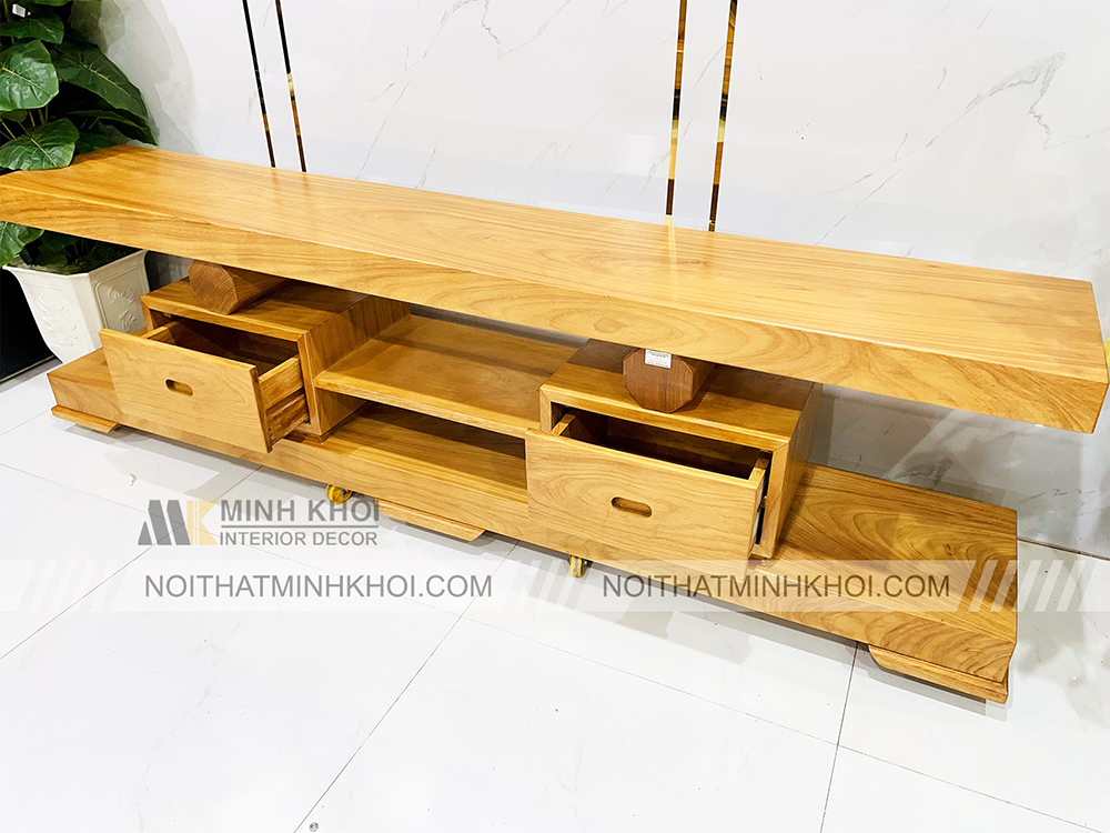 Cách vệ sinh và bảo quản kệ tivi gỗ nguyên khối