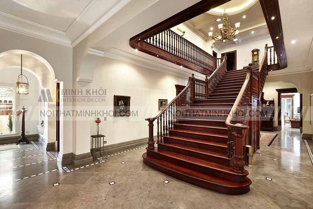 Cầu thang gỗ căm xe