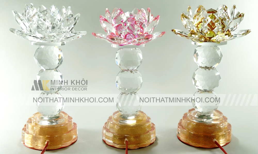 Đèn thờ hoa sen làm từ pha lê